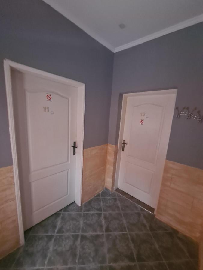 Rooms " Simke " II Subotica Exteriör bild